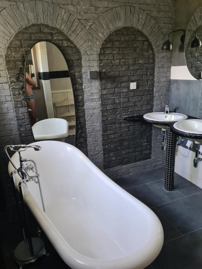 Airport Rooms Prague Ngoại thất bức ảnh
