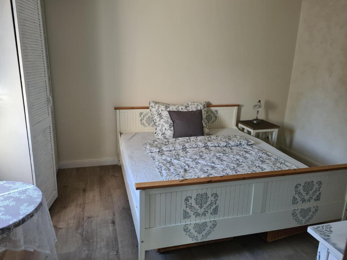 Airport Rooms Prague Ngoại thất bức ảnh