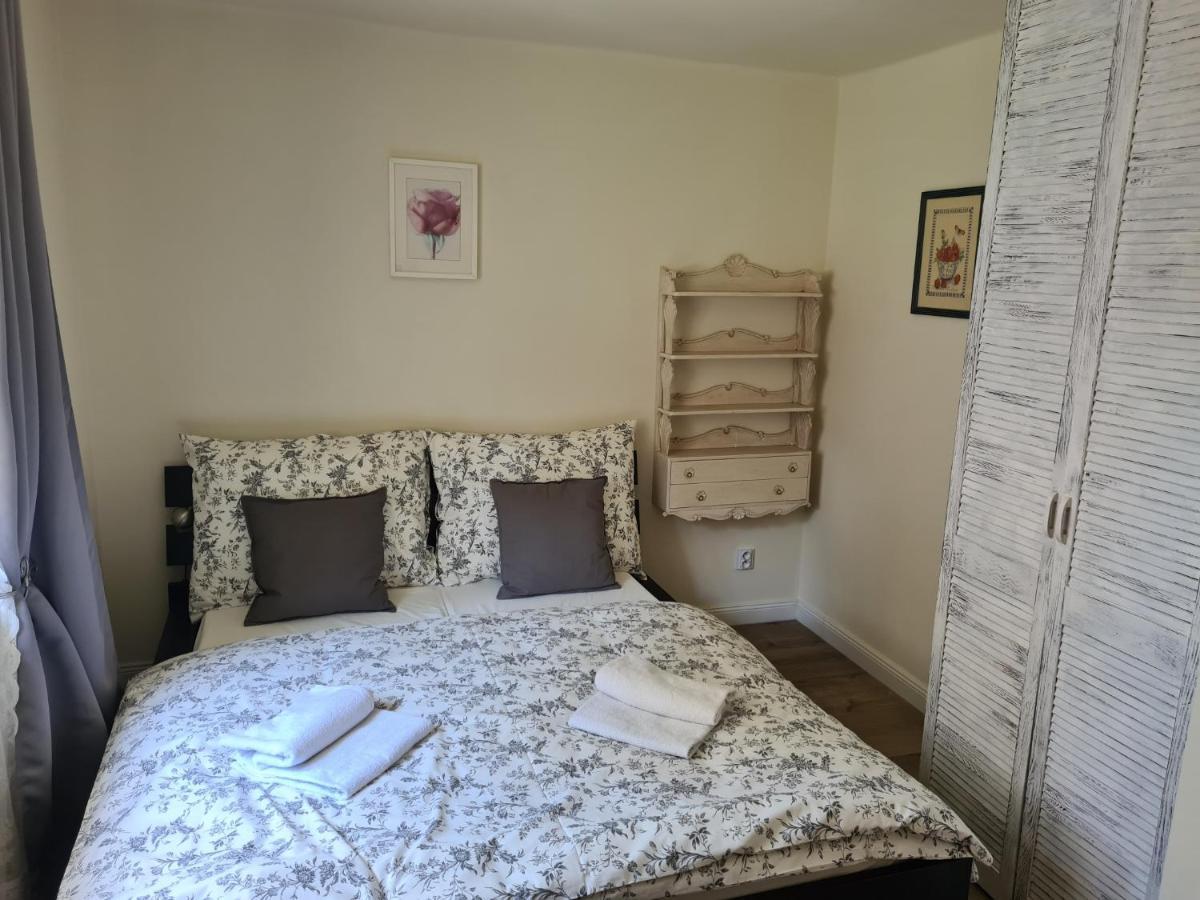 Airport Rooms Prague Ngoại thất bức ảnh